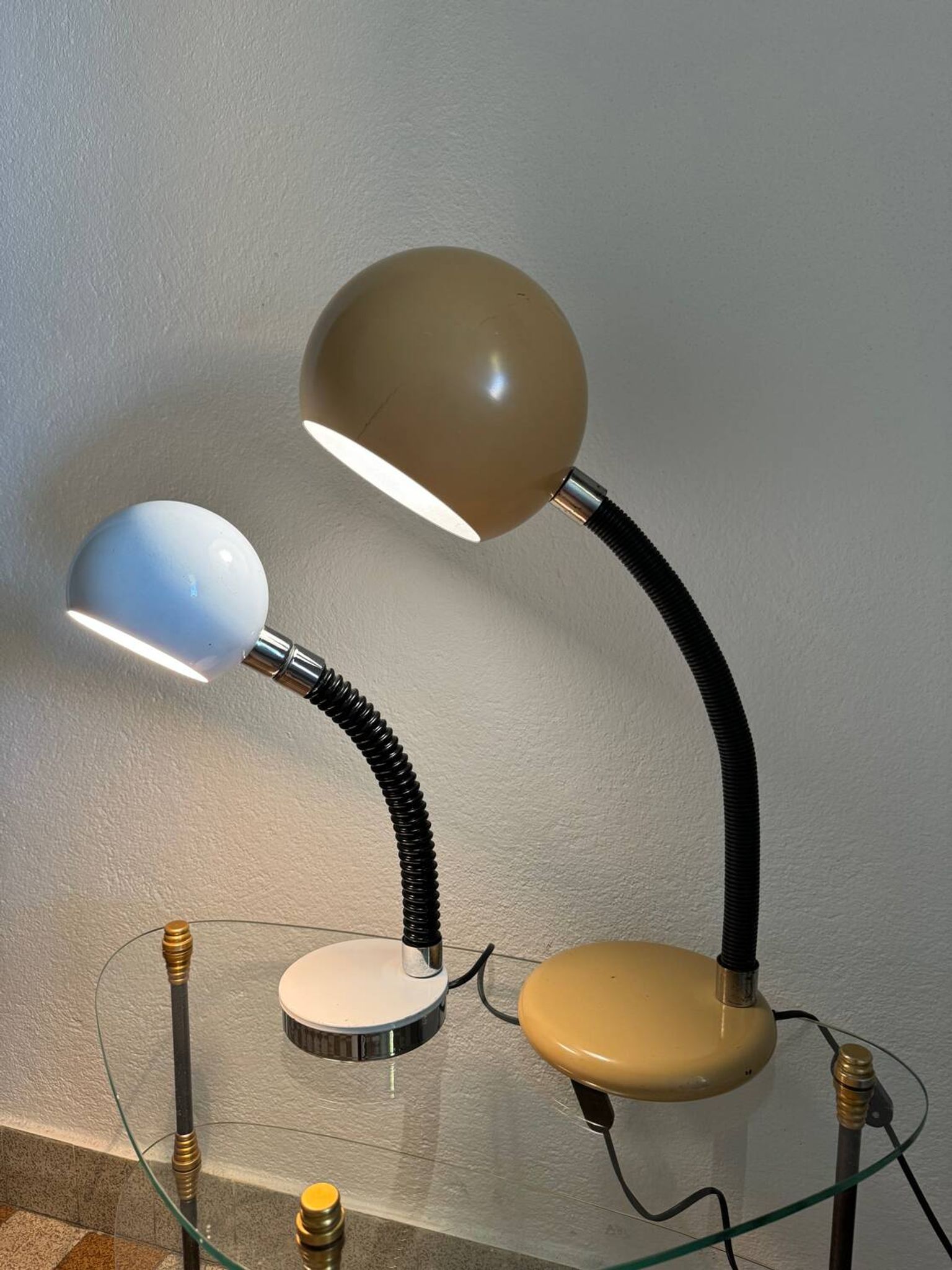 Lampe de bureau Eyeball blanche années 70