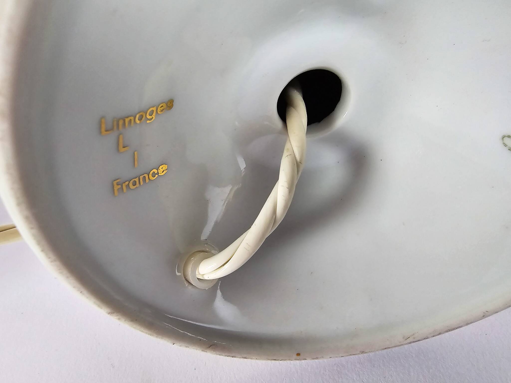 Limoges - France - porcelain - table lamp - 2nd half 20th century