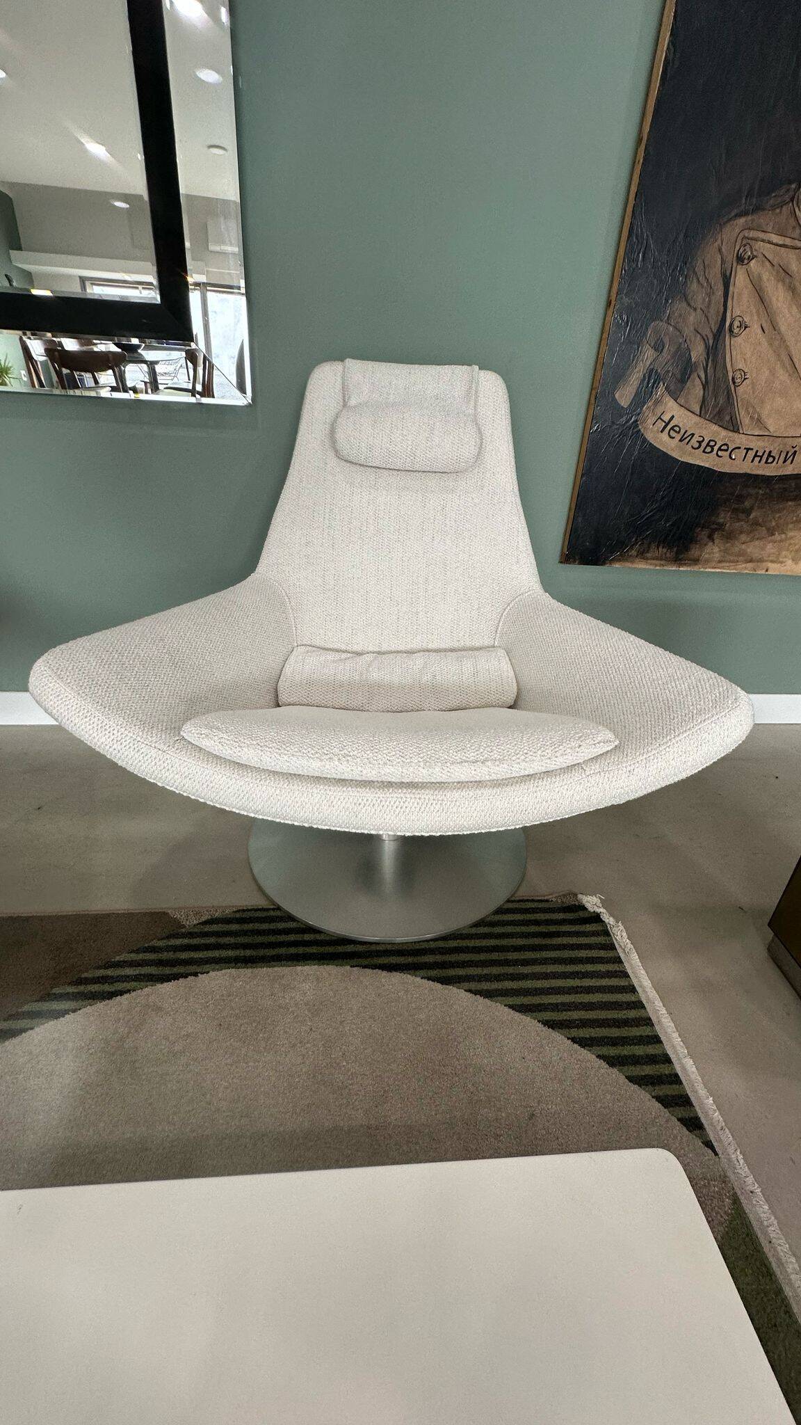 2 B&B Italia armchairs by Jeffrey Bernett