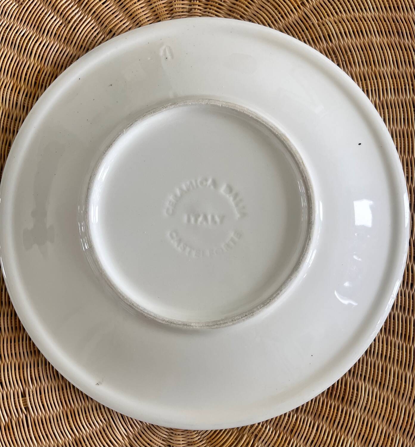 4 Castelforte dessert plates.