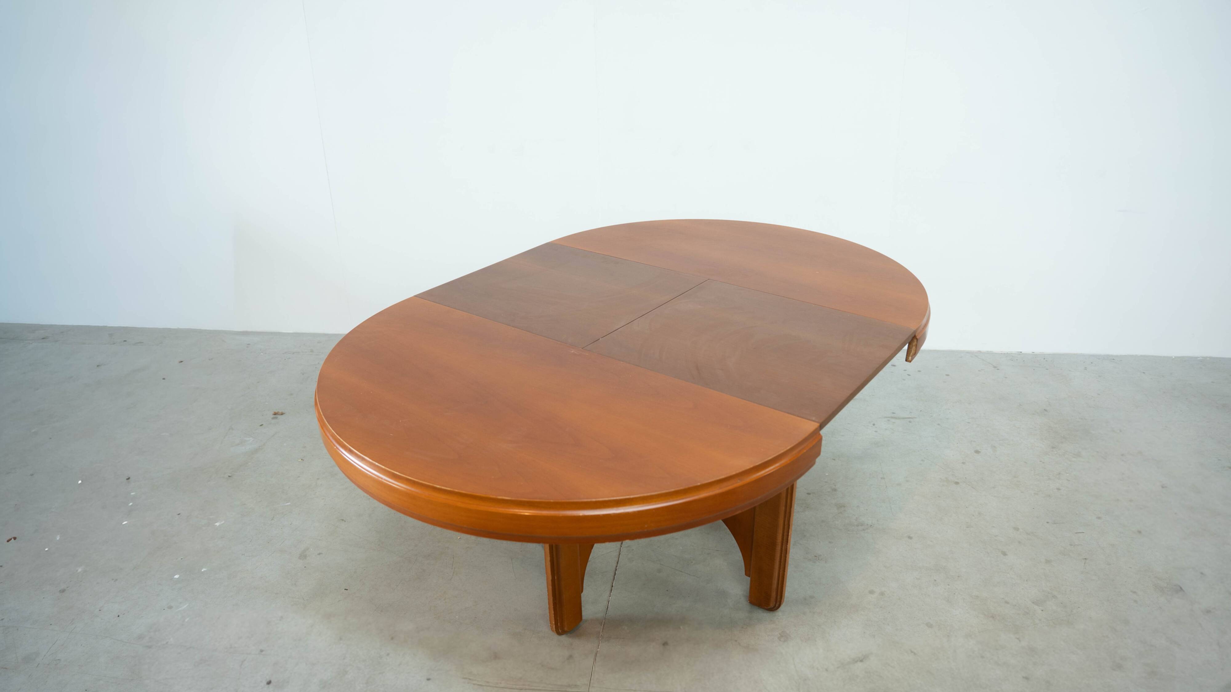 Italian sculptural dining table