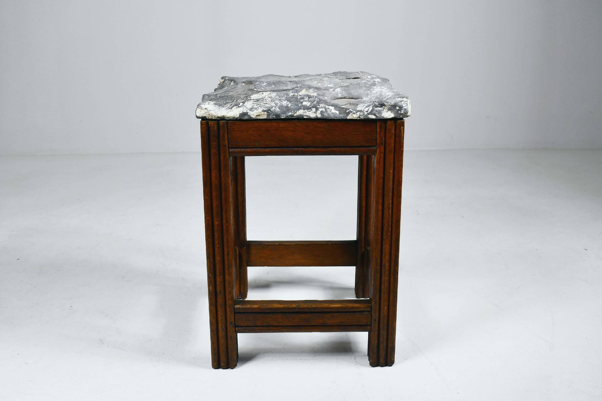Tabourets vintage en pierre et bois x 1