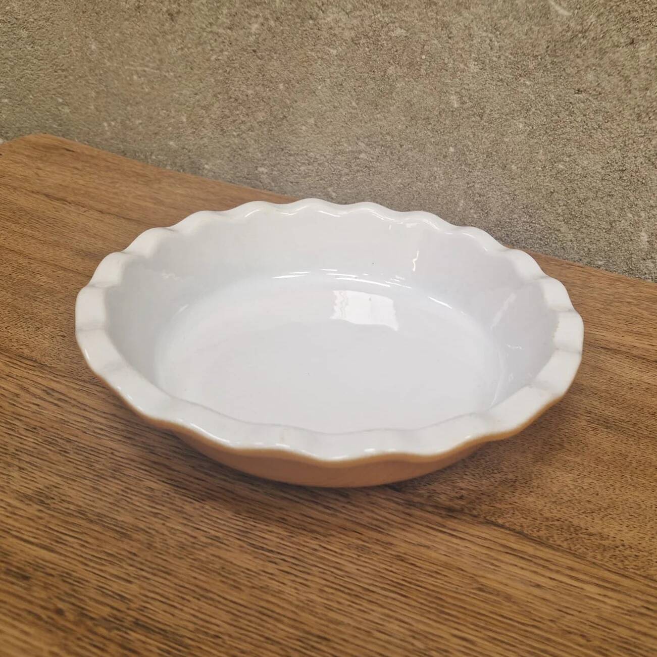 Ceramic dish
