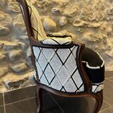 Bergère armchair, complete traditional restoration