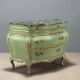 Commode ancienne style baroque en bois laqué XXe siècle