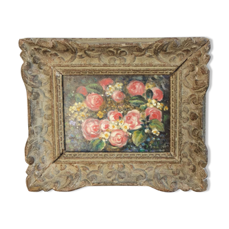 Small table bouquet of flowers