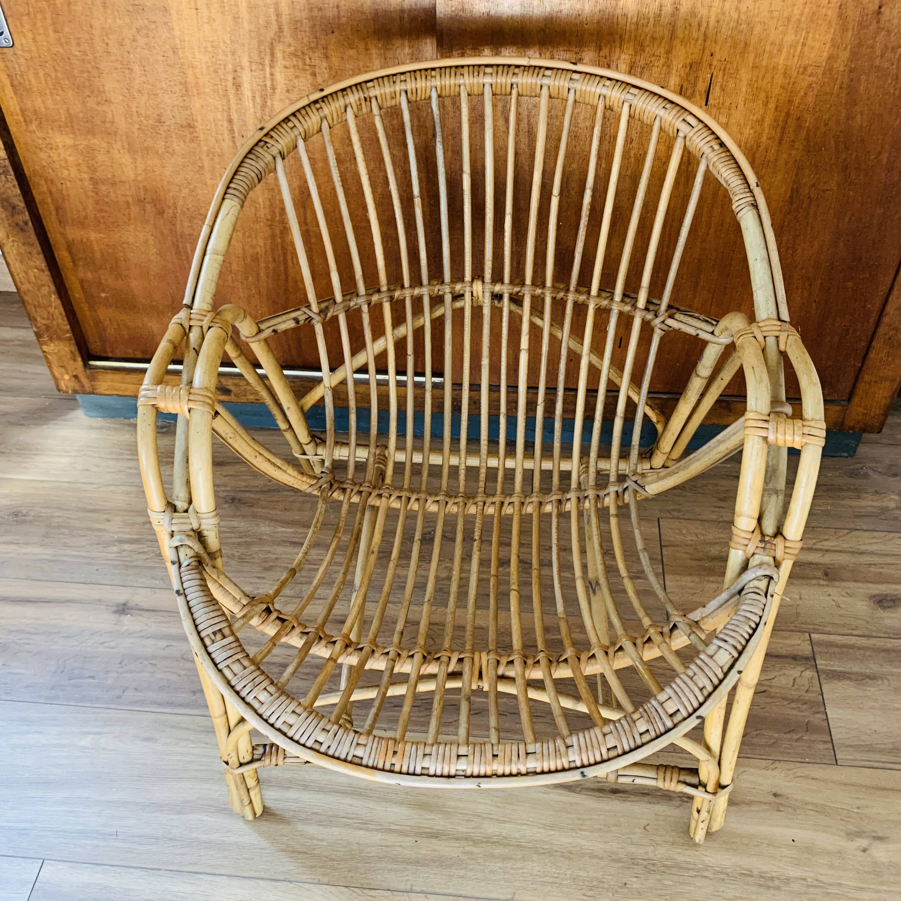 Rattan shell chair