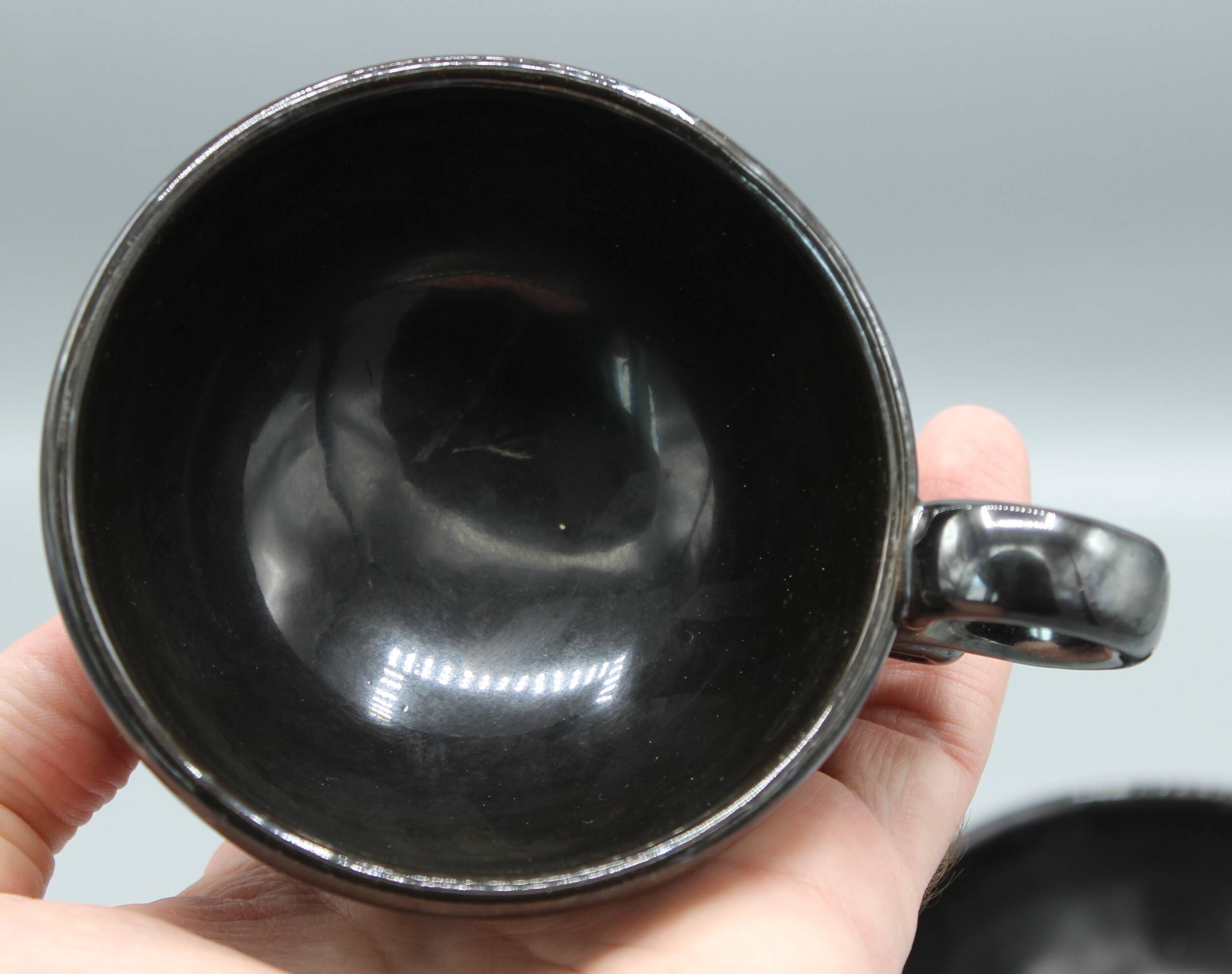 2 vintage design ceramic cups accolay