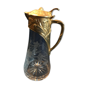 carafe en cristal gravé