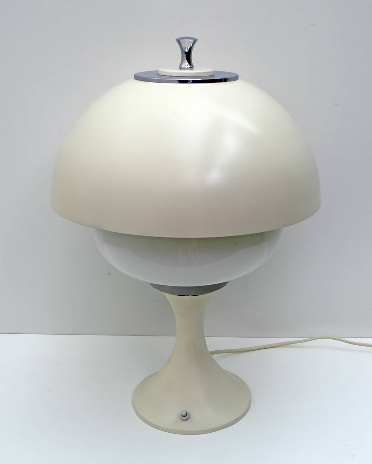 Pair of After Midcentury Italian Lamps, 1960s
