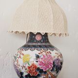Vase-shaped table lamp with hand-embroidered lampshade, China, 1950