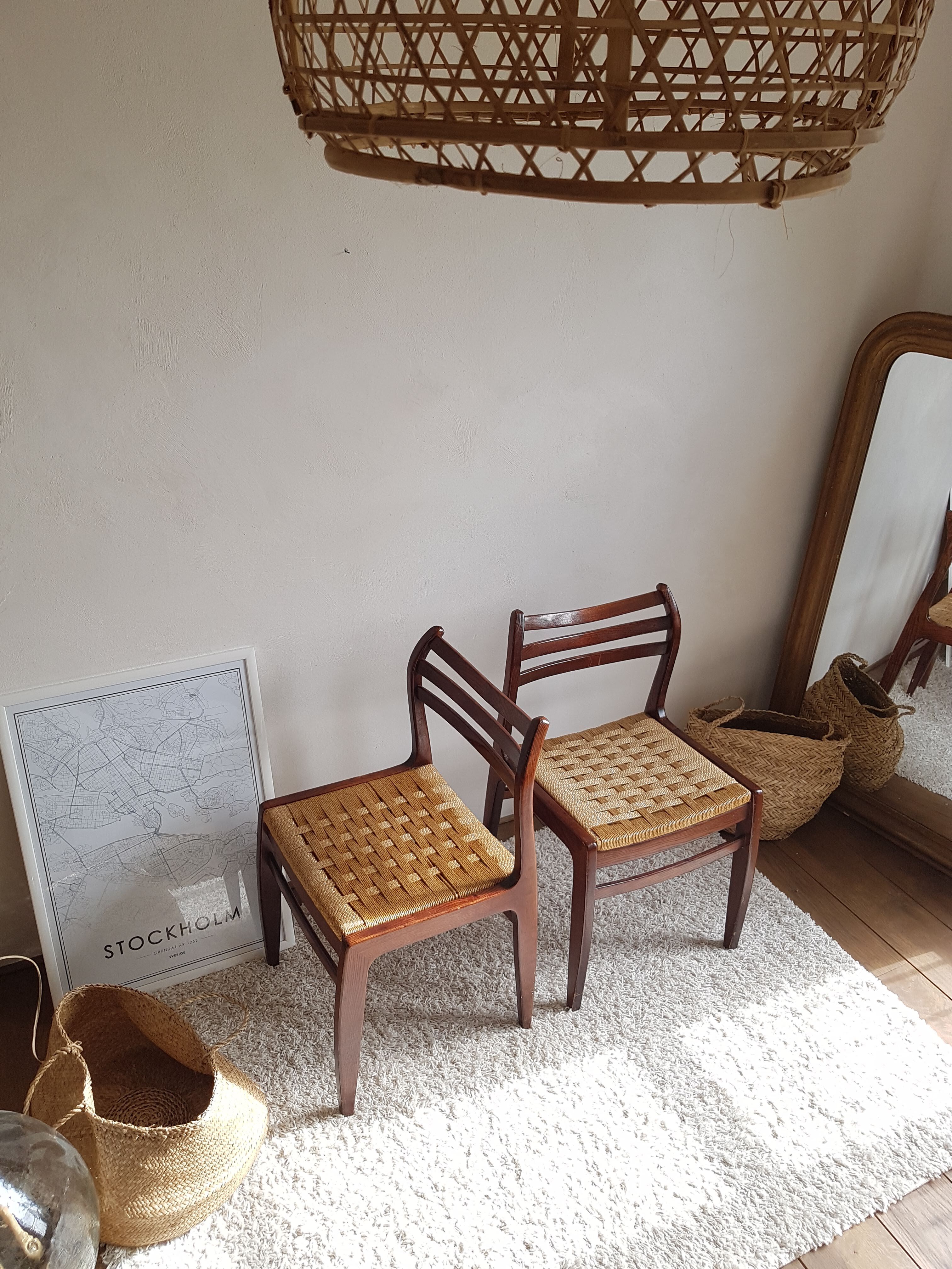 Pair of Scandinavian chairs in braided rope-circa 1960