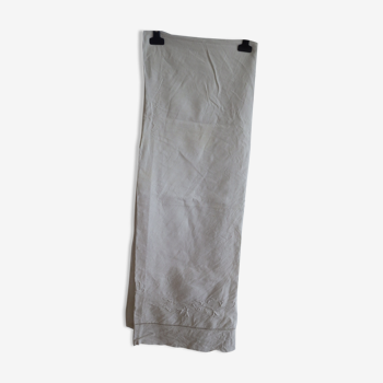 Drap plat ancien brodé 130 x 195cm