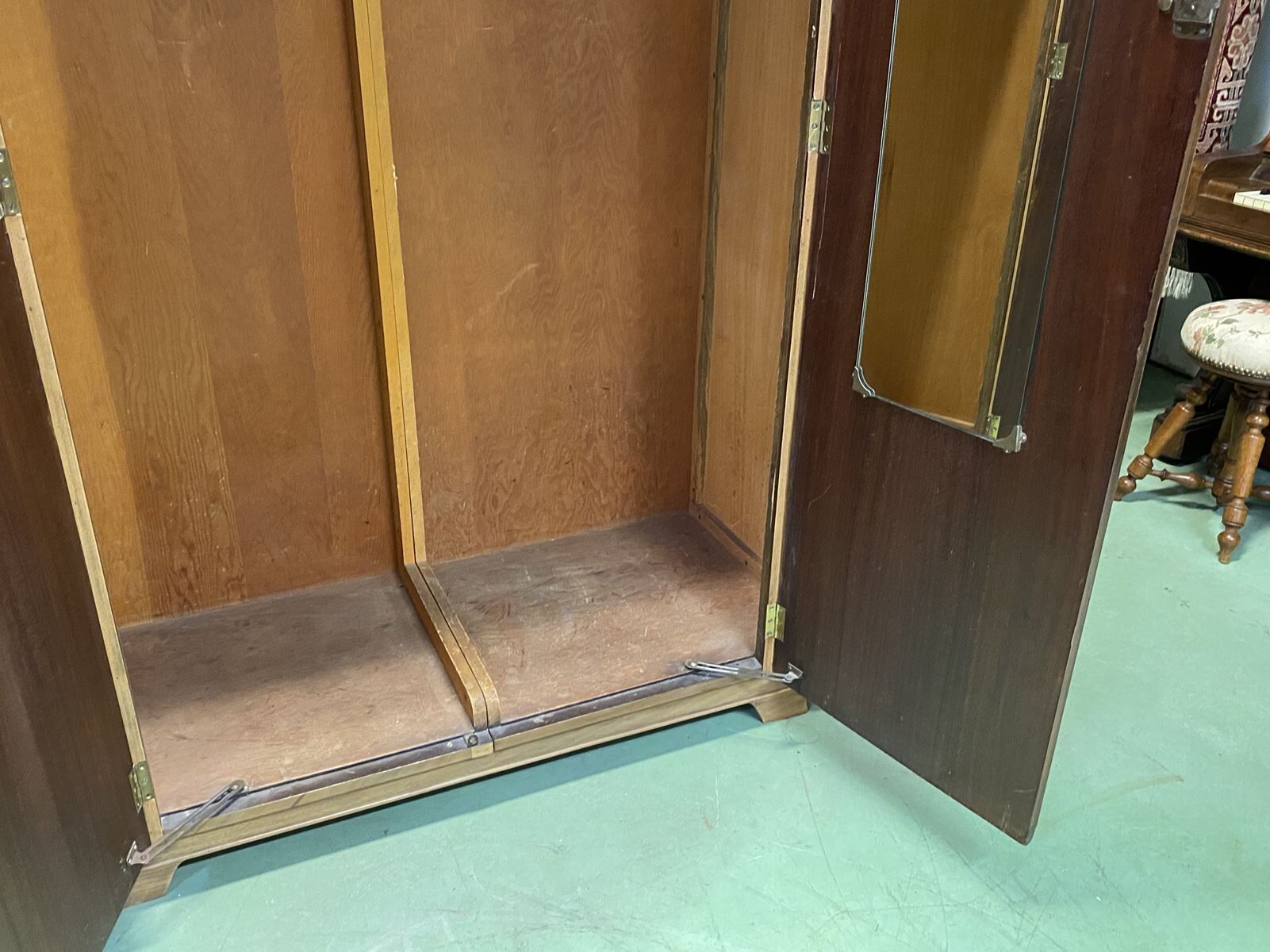 English Art Deco walnut penderie