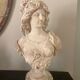 Buste de femme  H 68
