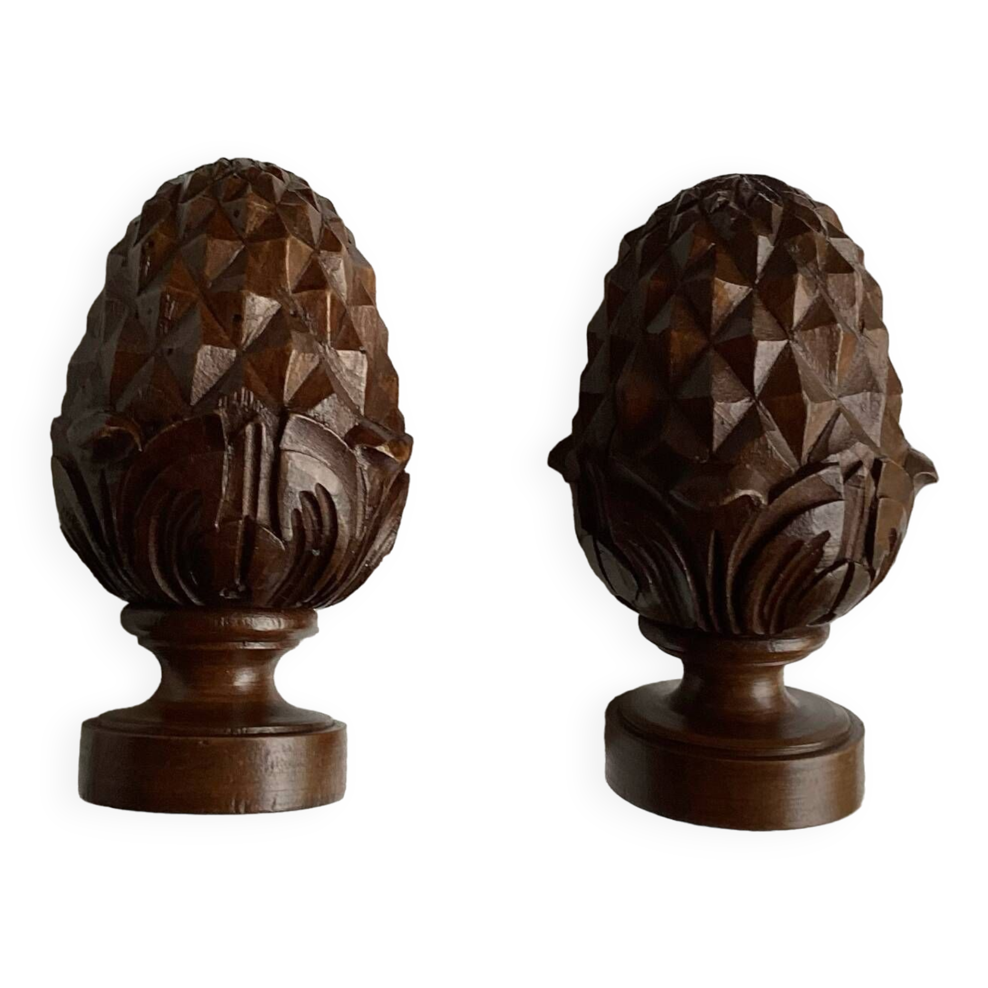 Set of 2 old pine cone shaped wooden tips