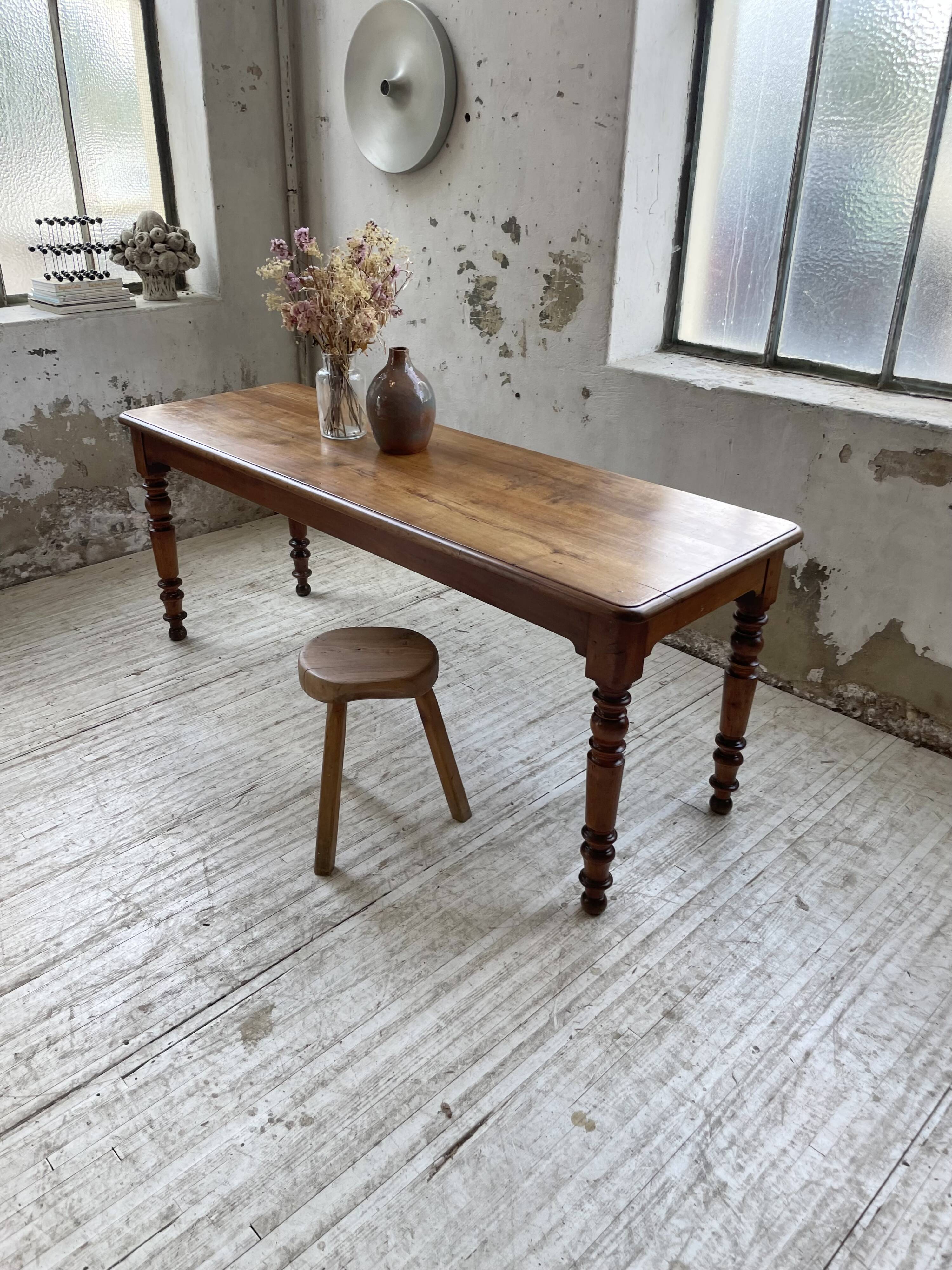 Walnut farm table 185 cm