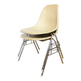 Pair of Herman Miller chairs model DSS 1960 fiberglass