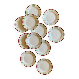 Set of 11 vintage flat plates, Gilles de Gien model