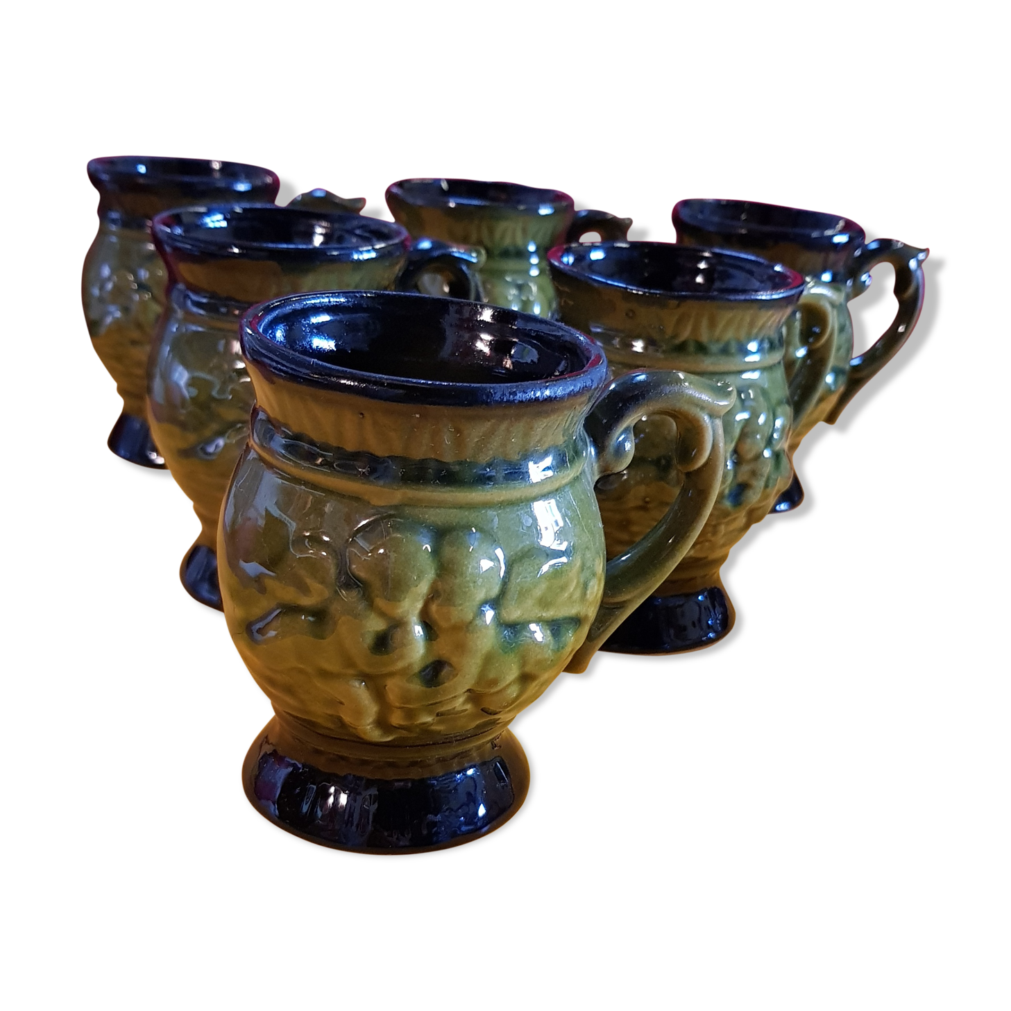 Ceramic cups