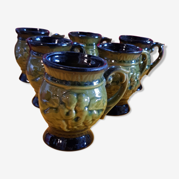 Ceramic cups