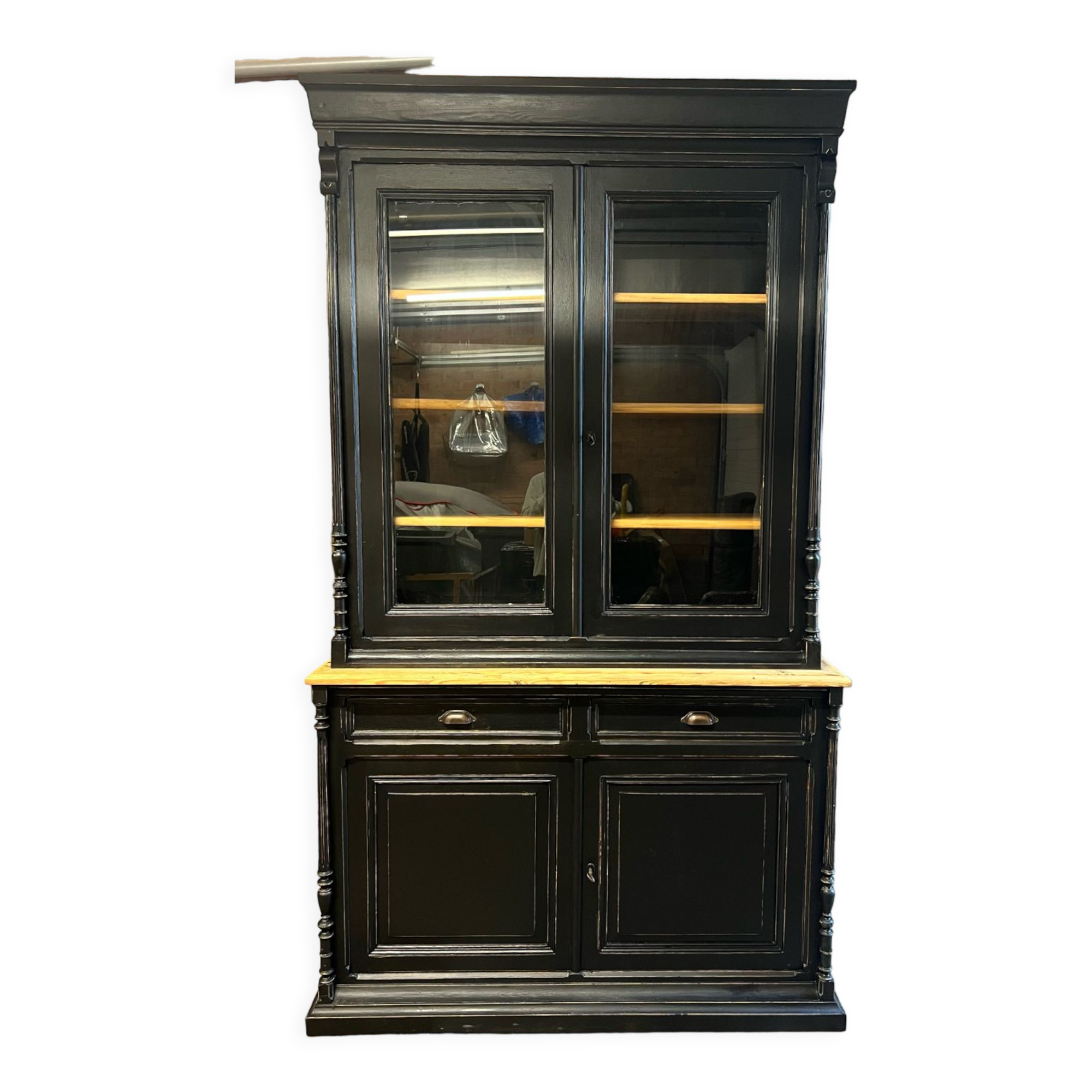 Black dresserboard sideboard