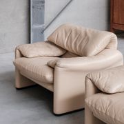 Vico Magisretti 'Maralunga' Suite of Sofas and Armchairs for Cassina