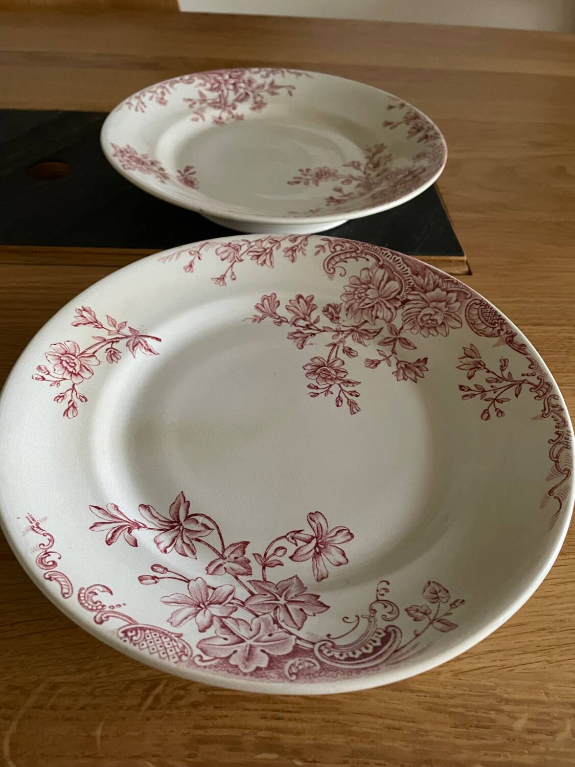 Set of two Terre de fer compote bowls, Althea model