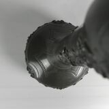 Art Nouveau vase in pewter signed Pechez, early 20th century.