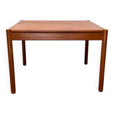 Table basse danoise du milieu du siècle en teck de Magnus Olesen, années 1960