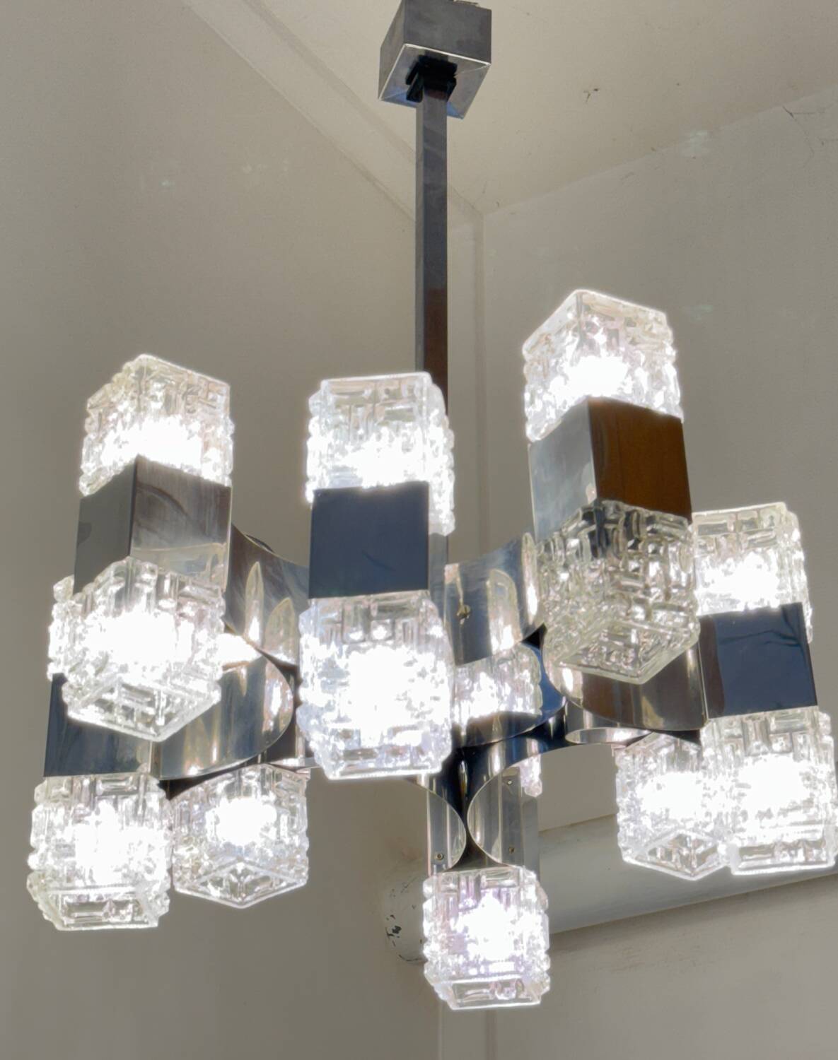 Sciolari Chandelier