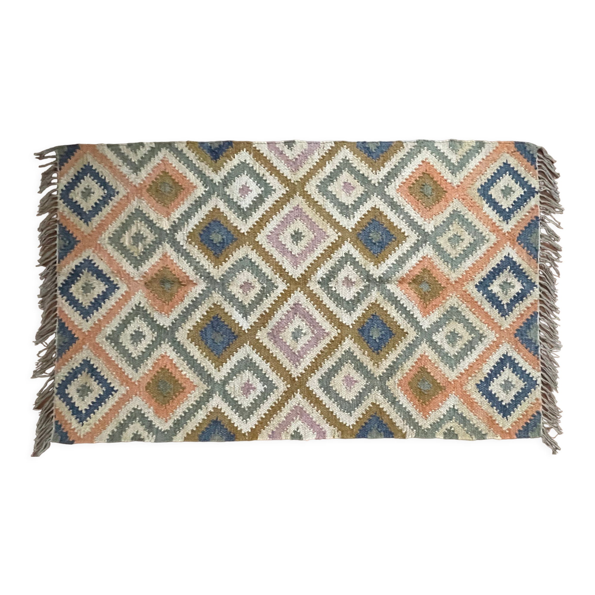 Cotton handwoven rag rug, recycle fabric