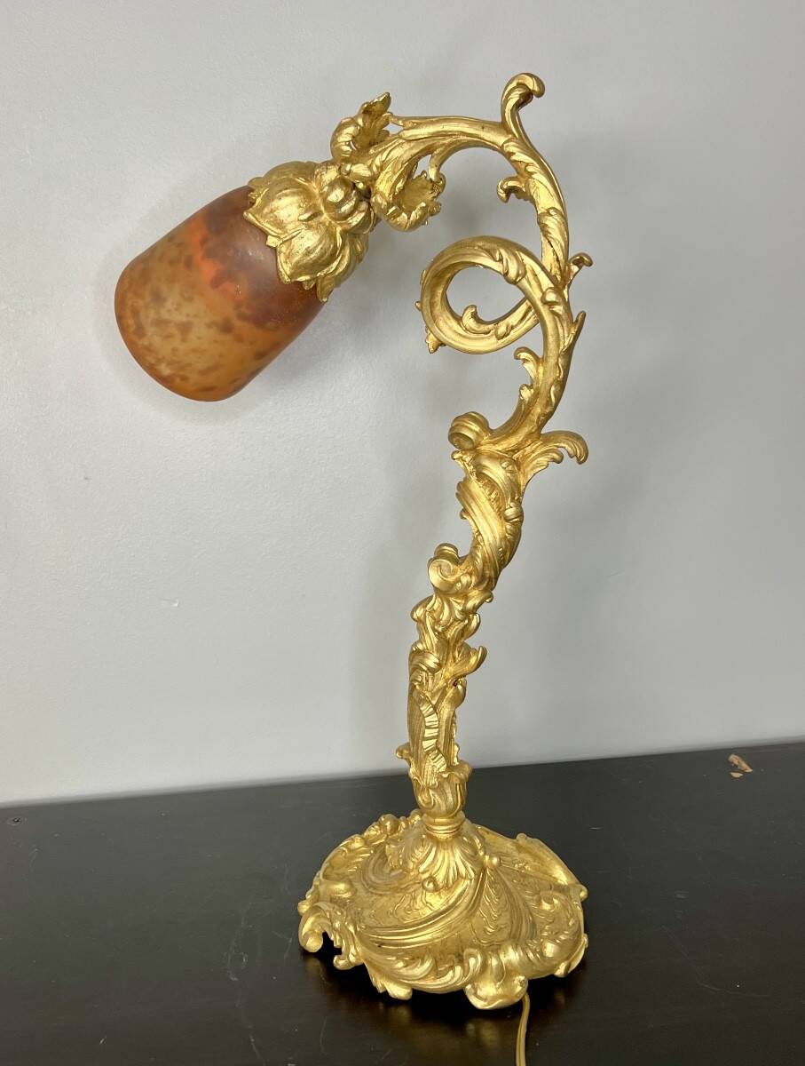 Daum Art Nouveau lamp