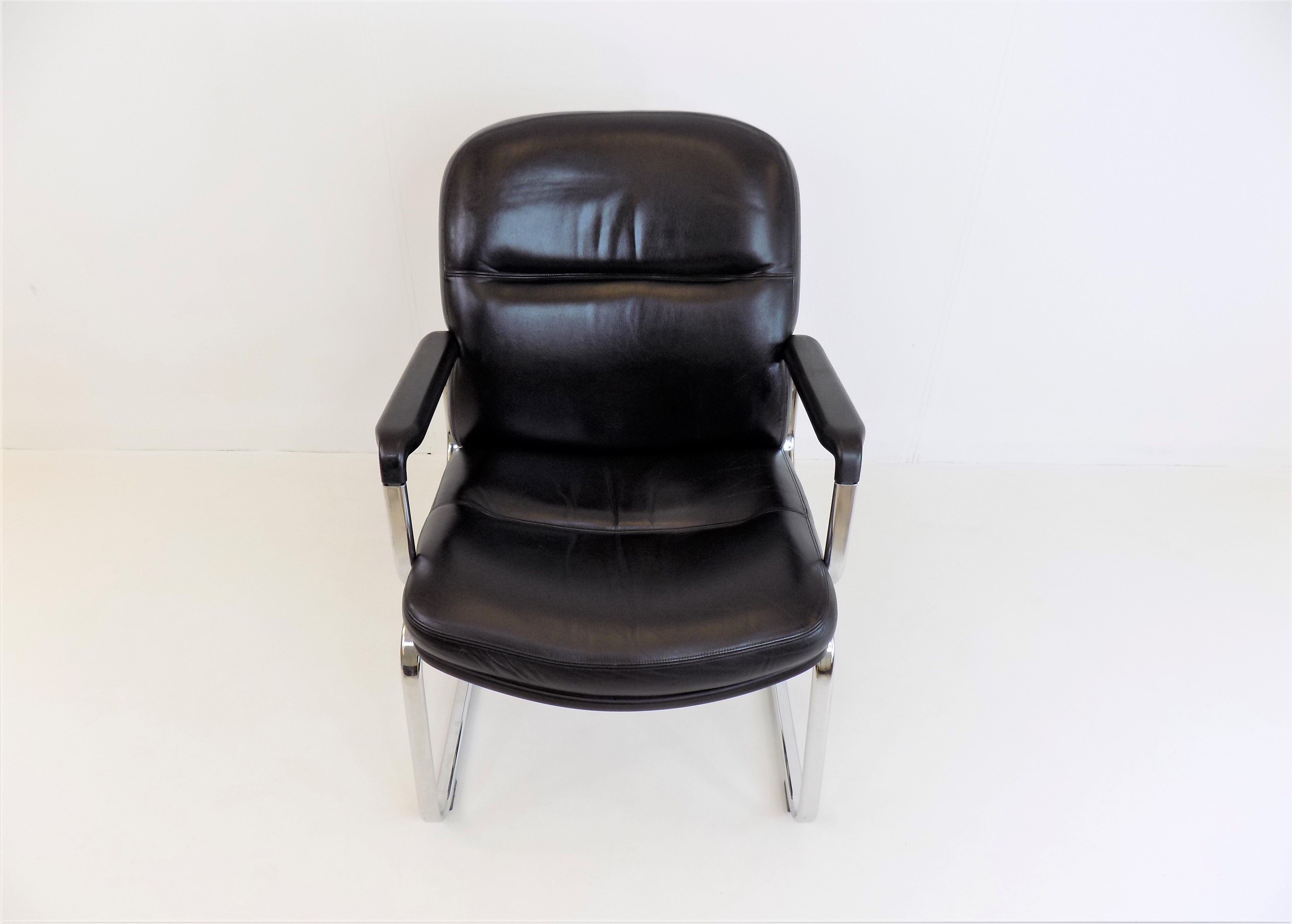 Set of 4 leather office chairs by Grahl