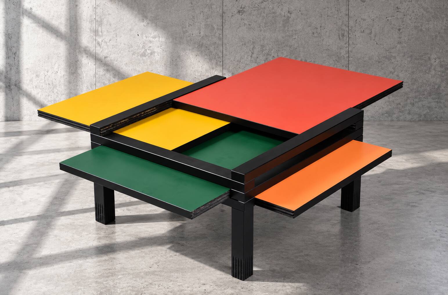 Table basse Bernard Vuarnesson modèle Hexa 1980