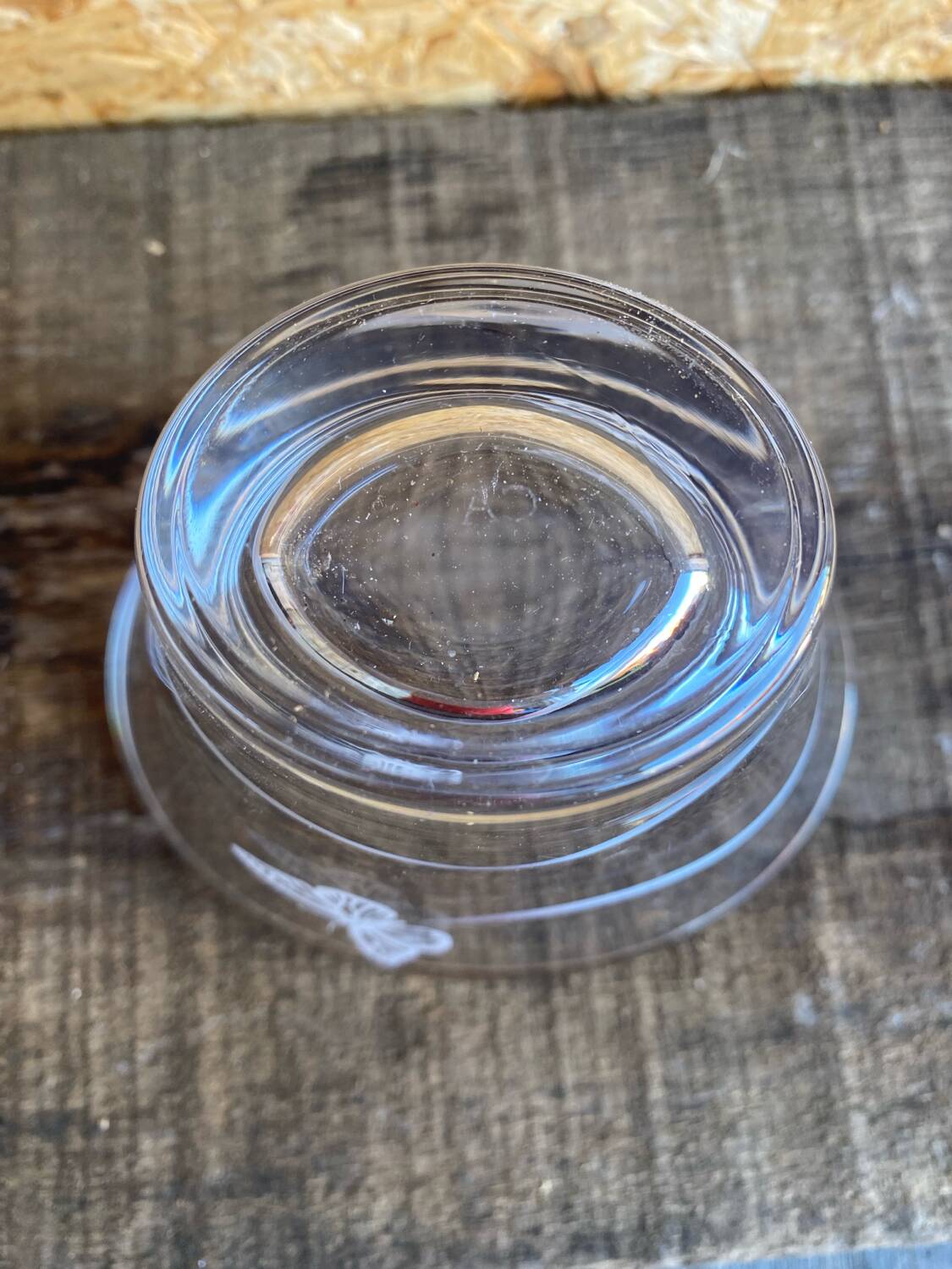 Old cut crystal d'arques pocket bowl with engraved butterfly decoration vintage