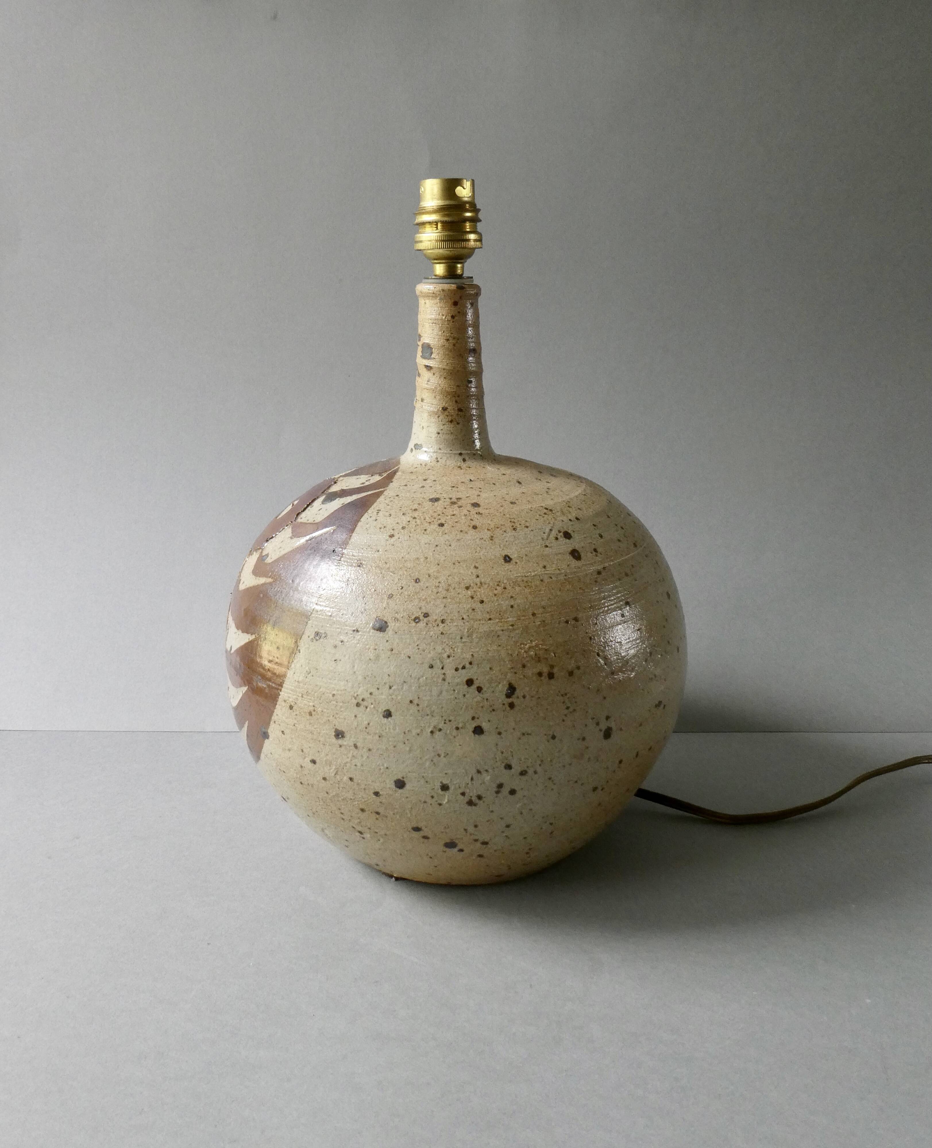 Signed stoneware lamp base, Janet Stedman and Pierre Digan la Borne, 1960