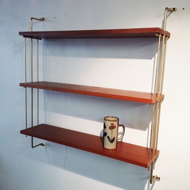 Shelf wall vintage