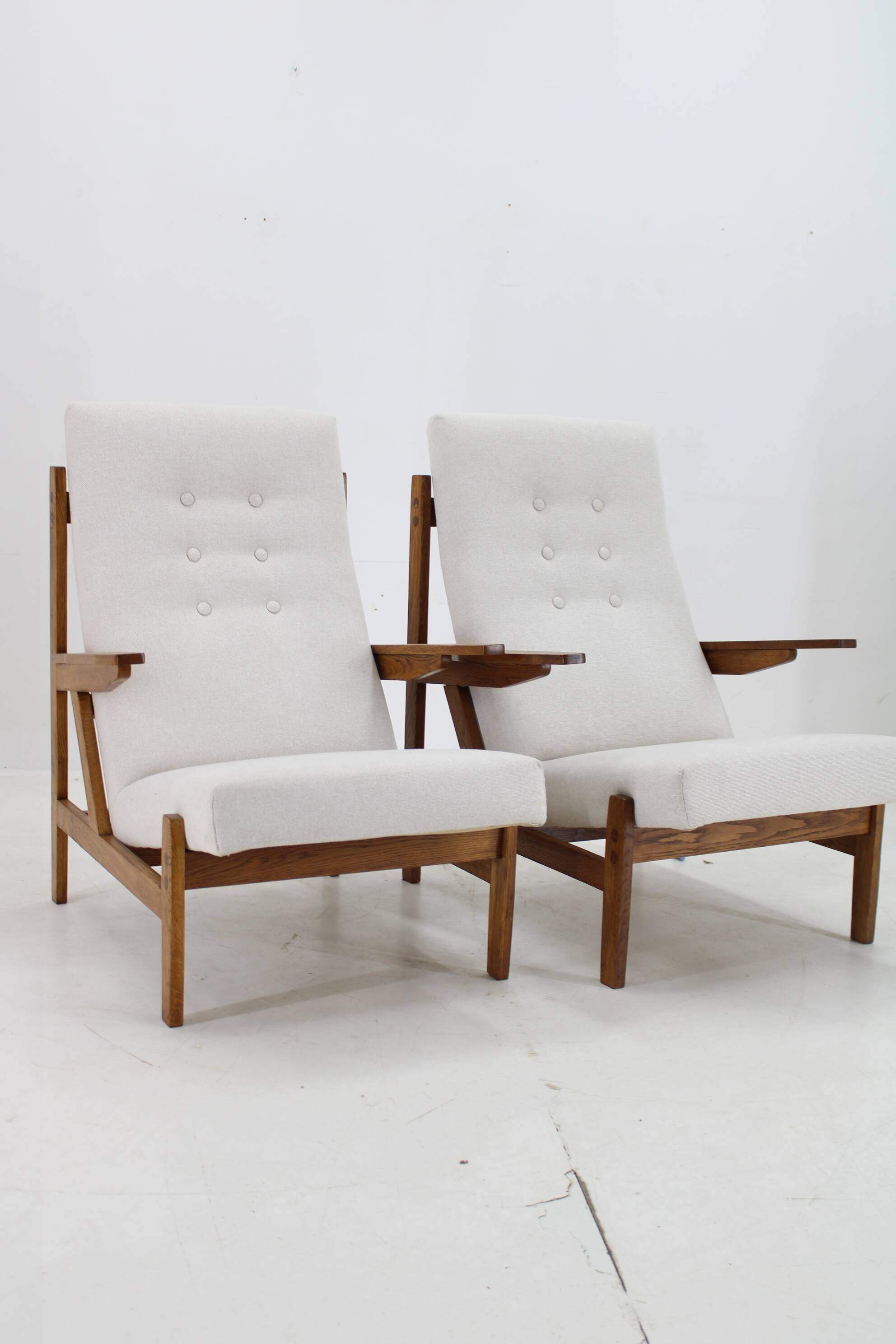1970s Pair of Rare Oak Armchairs by ULUV, Czechoslovakia