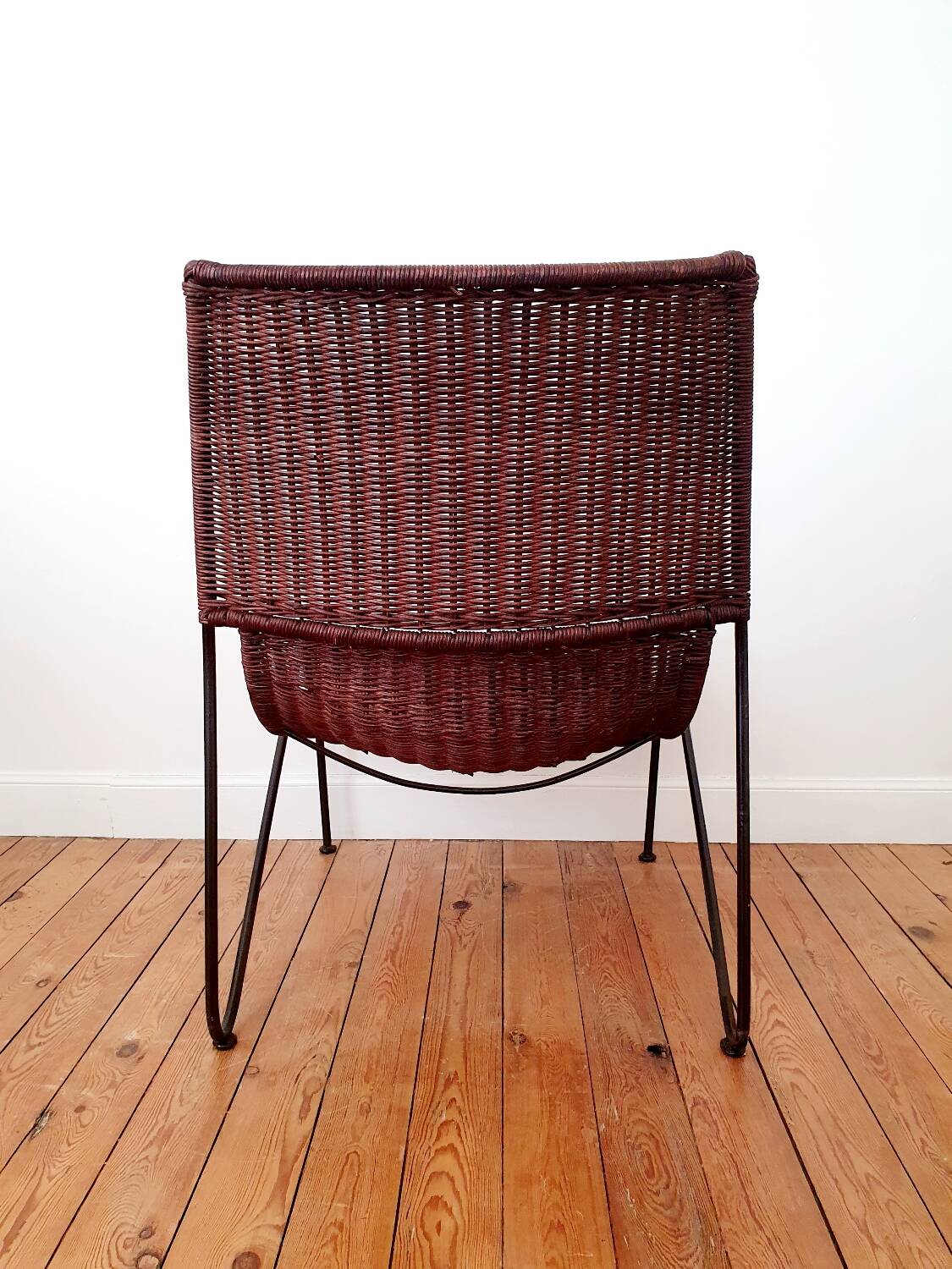 Pier One "Mombasa" Wicker and Rattan Armchair, US 90