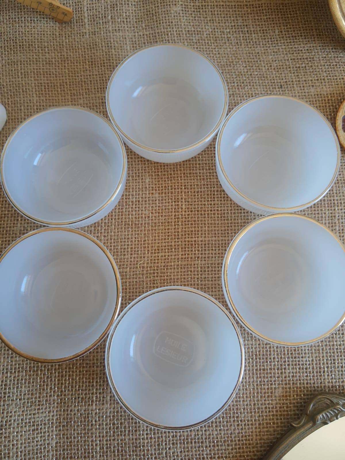 6 ramekins leach oil, vintage golden white