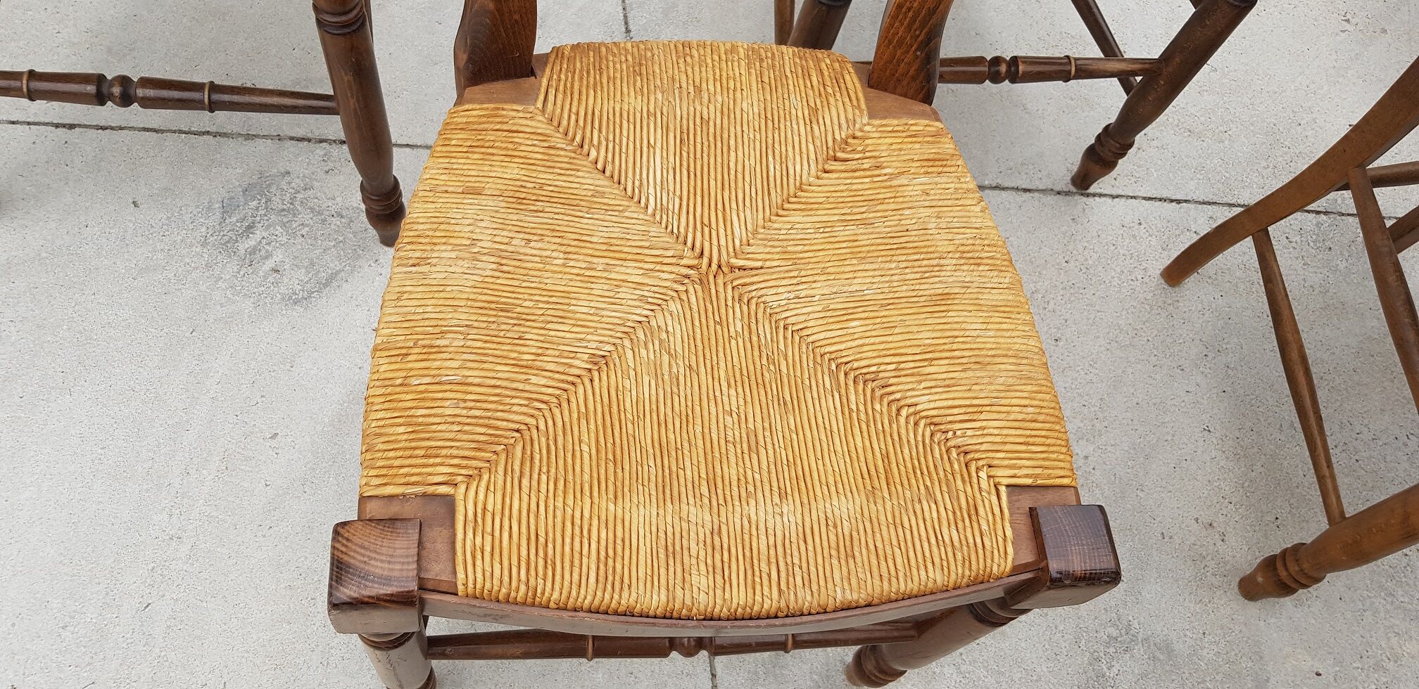 Lot of 6 chairs