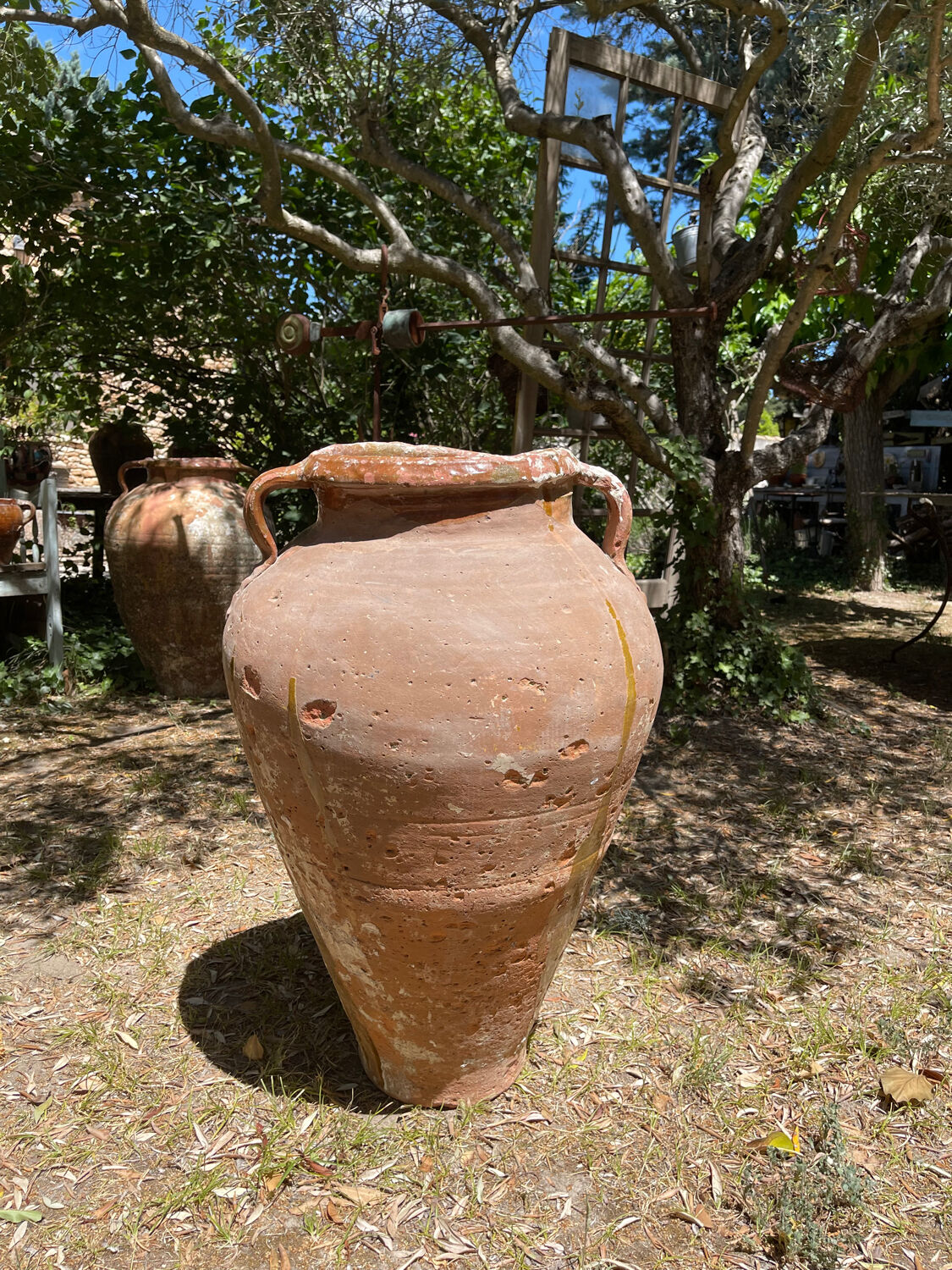 Ancient terracotta pottery jar