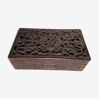 Open-carved wooden box