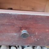 Wall-mounted medicine cabinet