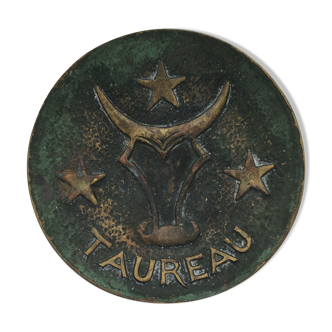 Bronze trinket bowl, Max le Verrier, taurus zodiac sign decoration, signed - Circa 1930-1940