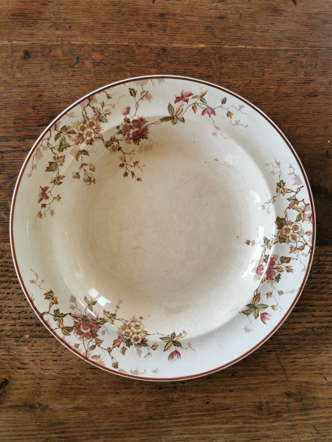 English hollow dish