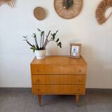 Lovely vintage chest of drawers from the 1960s.