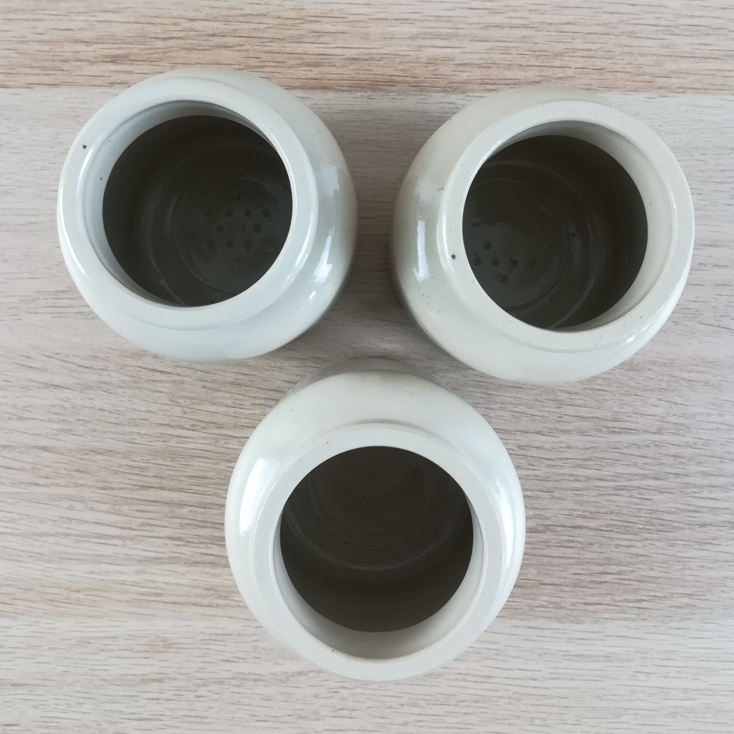 3 sandstone pots