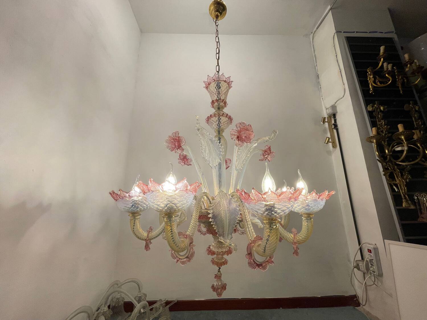 Grand lustre vénitien en verre de Murano années 1960 | Selency